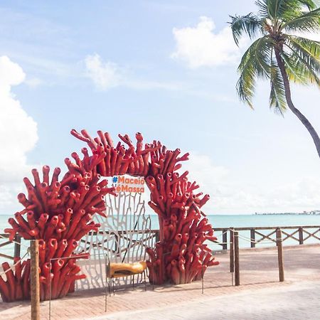 Duplex De Alto Padrao Na Praia De Pajucara Maceio  Luaran gambar