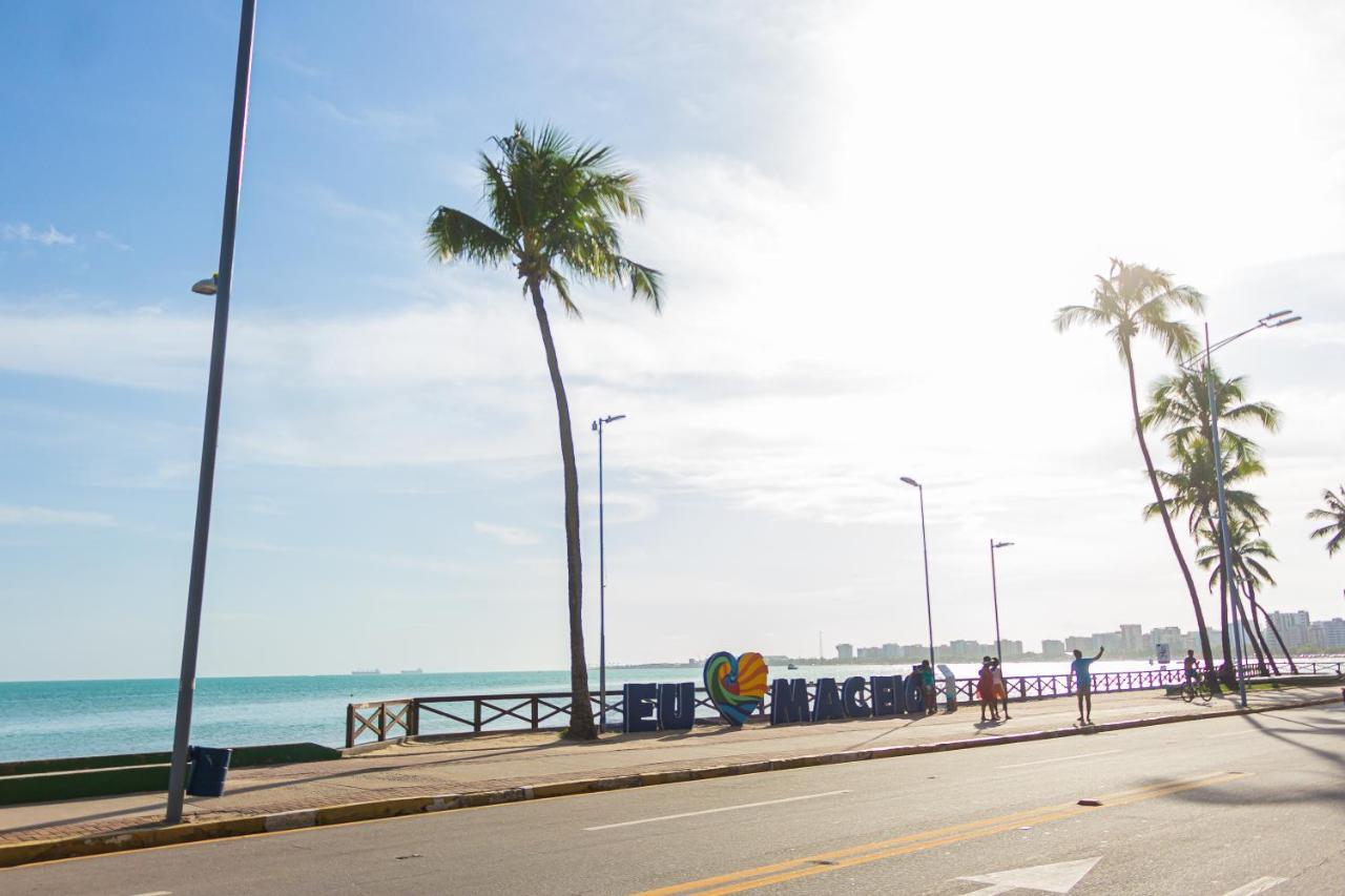 Duplex De Alto Padrao Na Praia De Pajucara Maceio  Luaran gambar